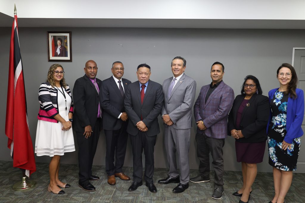 Ministers Hold High Level Meeting with CAF